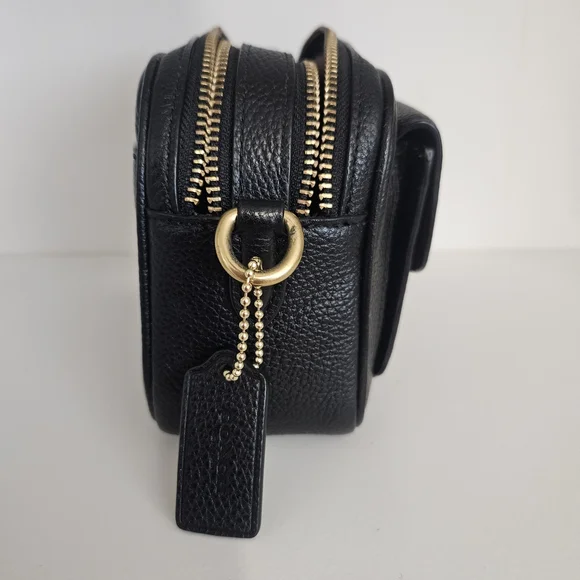 Coach Willow Camera Bag - Picture 4 of 7